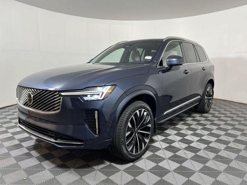 2026 Volvo XC90 B5 Core