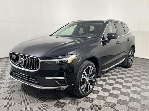 2024 Volvo XC90 B5 Plus Bright Theme