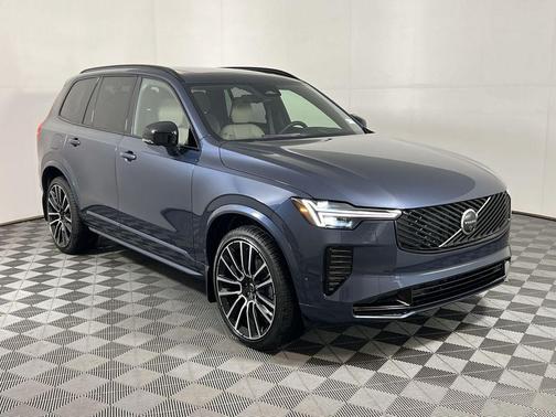 2026 Volvo XC90 B6 Ultra Dark Theme 6-Seater