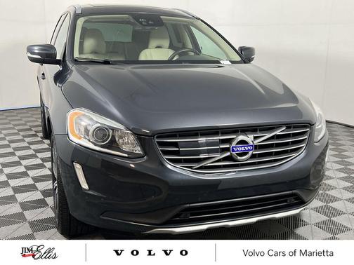 2016 Volvo XC60 T5 Drive-E Platinum