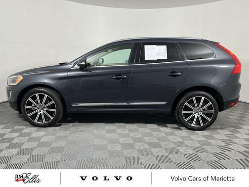 2016 Volvo XC60 T5 Drive-E Platinum
