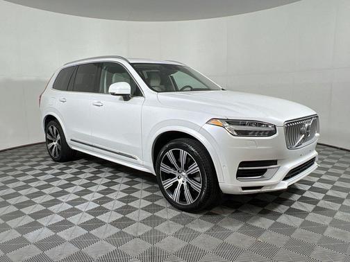 2020 Volvo XC90 Hybrid T8 Inscription 7 Passenger