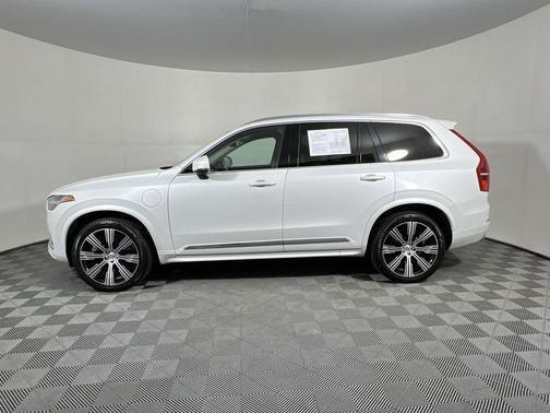2020 Volvo XC90 Hybrid T8 Inscription 7 Passenger