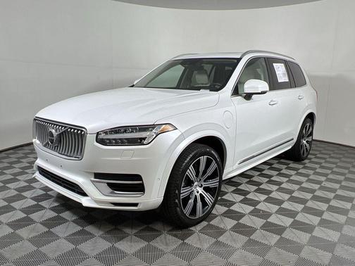 2020 Volvo XC90 Hybrid T8 Inscription 7 Passenger