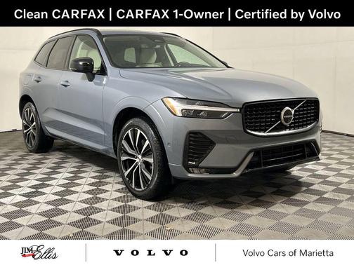 2024 Volvo XC60 B5 Plus Dark Theme