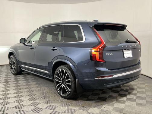 2026 Volvo XC90 B6 Plus 6-Seater