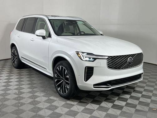 2026 Volvo XC90 B6 Ultra 7-Seater