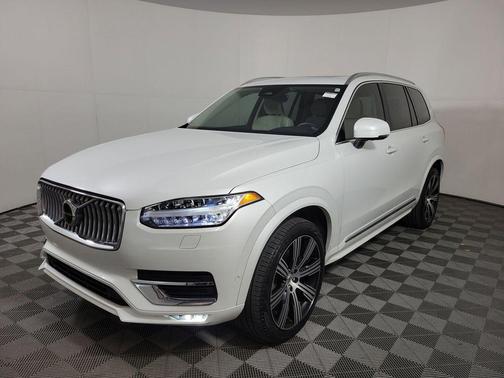 Crystal White Metallic 2024 Volvo XC90 B6 Plus Bright Theme 7-Seater