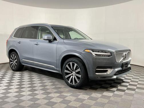 2023 Volvo XC90 B6 Plus 7-Seater
