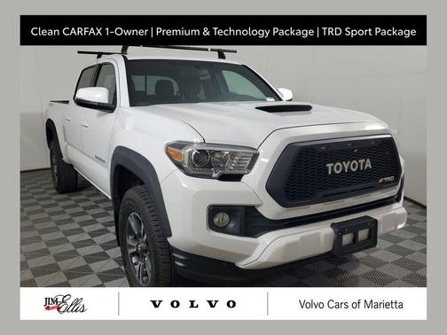 Super White 2017 Toyota Tacoma TRD Sport