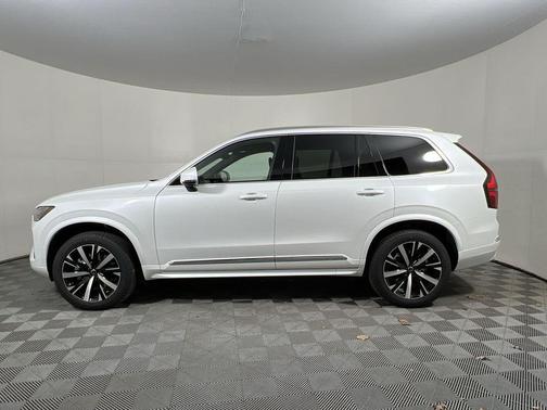 2026 Volvo XC90 B5 Core
