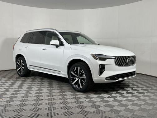 2026 Volvo XC90 B5 Core