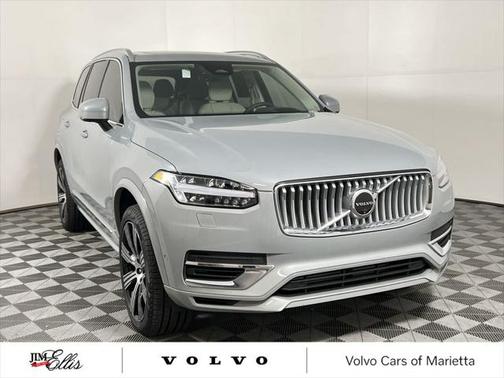 2025 Volvo XC90 Plug-In Hybrid T8 Ultra 7-Seater