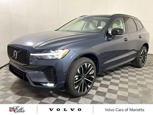 2026 Volvo XC60 B5 Ultra