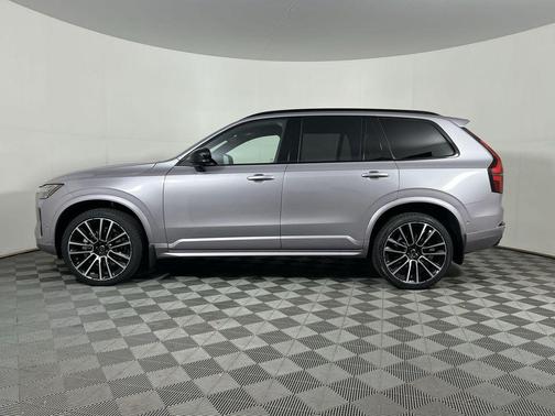 2026 Volvo XC90 B6 Ultra Dark Theme 7-Seater