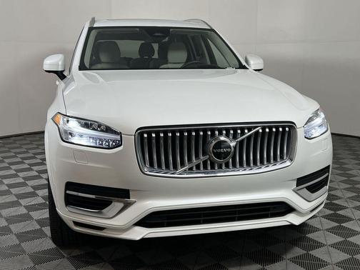 2024 Volvo XC90 Recharge Plug-In Hybrid T8 Ultimate 6-Seater