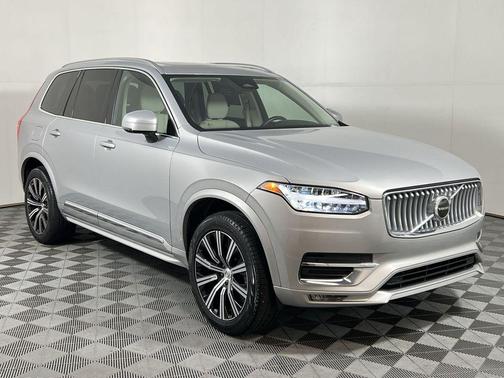 2024 Volvo XC90 B5 Core Bright Theme
