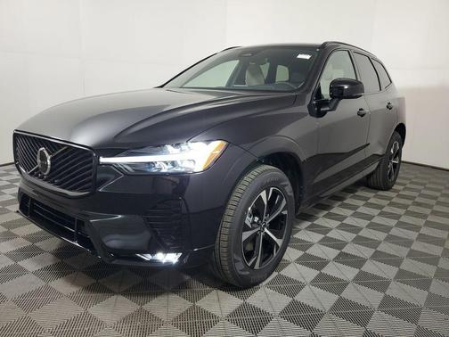 2026 Volvo XC60 B5 Core