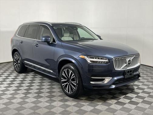 2023 Volvo XC90 Recharge Plug-In Hybrid T8 Plus Bright Theme 7-Seater