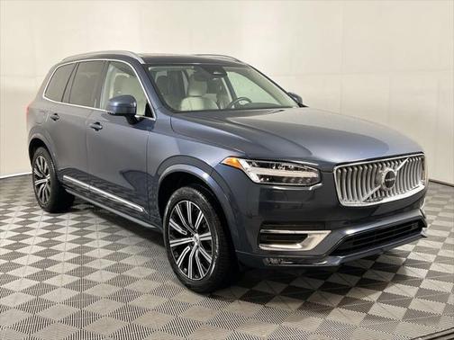 2024 Volvo XC90 B5 Core Bright Theme