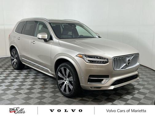 2024 Volvo XC90 B6 Plus Bright Theme 7-Seater