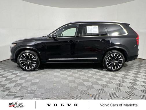 2025 Volvo XC90 B6 Plus 7-Seater