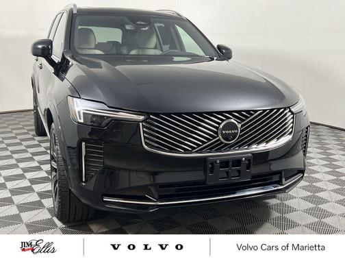 2025 Volvo XC90 B6 Plus 7-Seater
