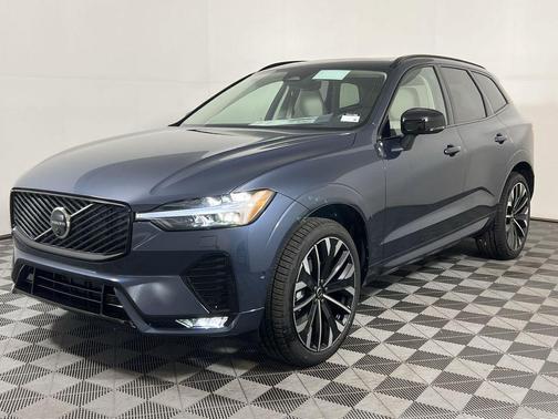 2026 Volvo XC60 B5 Ultra