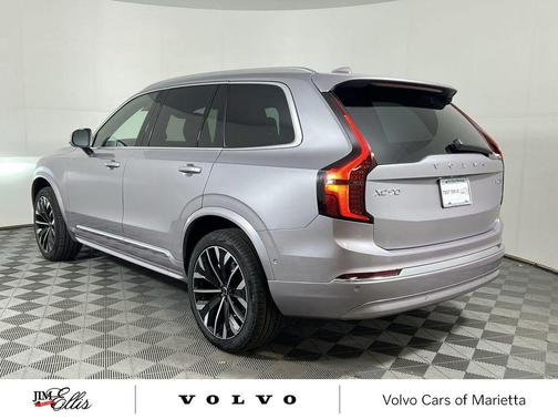 2026 Volvo XC90 B6 Plus 6-Seater