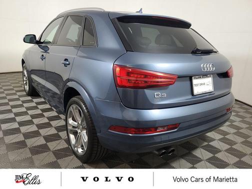 Utopia Blue Metallic 2018 Audi Q3 2.0T Premium