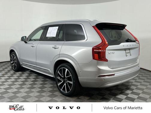 2024 Volvo XC90 B6 Plus Bright Theme 7-Seater