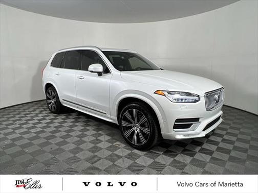 2024 Volvo XC90 B6 Plus Bright Theme 7-Seater