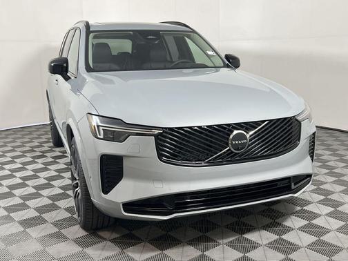 2026 Volvo XC90 B6 Ultra Dark Theme 7-Seater