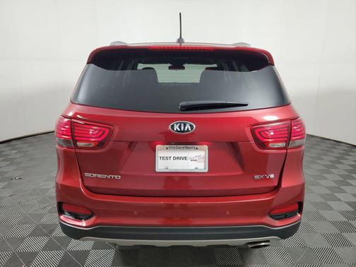 2020 Kia Sorento EX