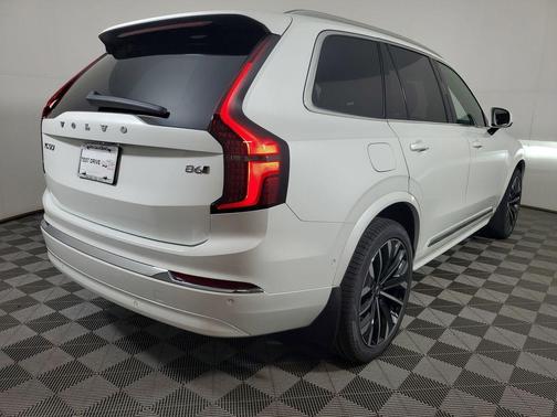 Crystal White Pearl 2026 Volvo XC90 Plus, B6 AWD Gas (mild hybrid), Gasoline, Bright, 6 Seats