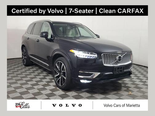 Onyx Black Metallic 2023 Volvo XC90 B6 Plus 7-Seater