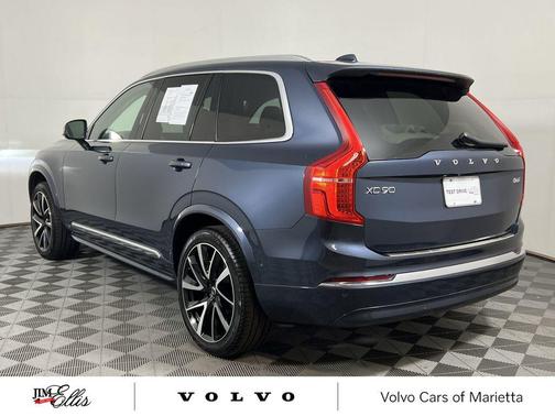 2024 Volvo XC90 B6 Plus Bright Theme 7-Seater