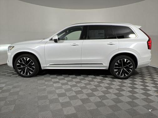 2026 Volvo XC90 B6 Plus 7-Seater