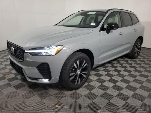 2025 Volvo XC60 B5 Core