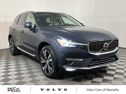 2022 Volvo XC60 B5 Inscription