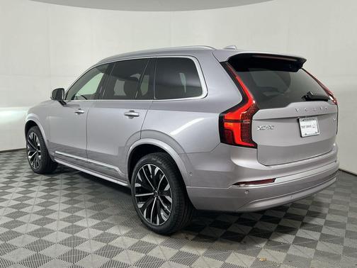 2026 Volvo XC90 B6 Plus 7-Seater