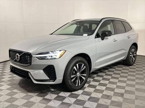 2025 Volvo XC60 B5 Core