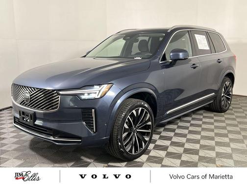 2025 Volvo XC90 B5 Plus 7-Seater