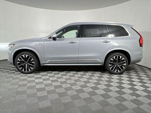 2026 Volvo XC90 Plug-In Hybrid T8 Plus 7-Seater