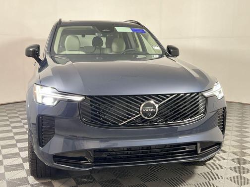 2026 Volvo XC90 B6 Ultra Dark Theme 7-Seater
