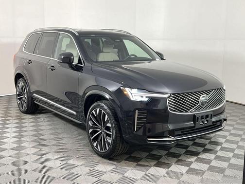2025 Volvo XC90 B5 Plus 7-Seater