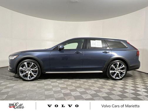 2024 Volvo V90 Cross Country B6 Ultimate