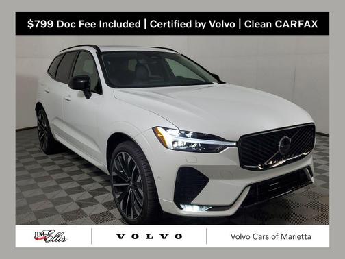 Crystal White Metallic 2026 Volvo XC60 B5 Ultra