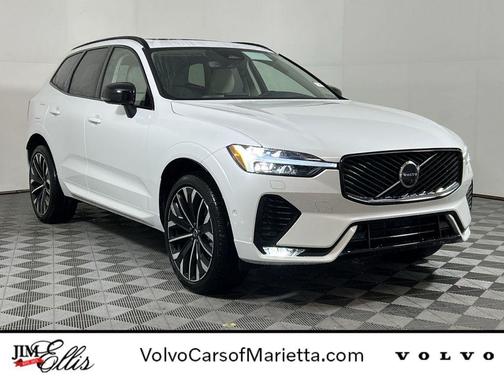 2026 Volvo XC60 B5 Ultra
