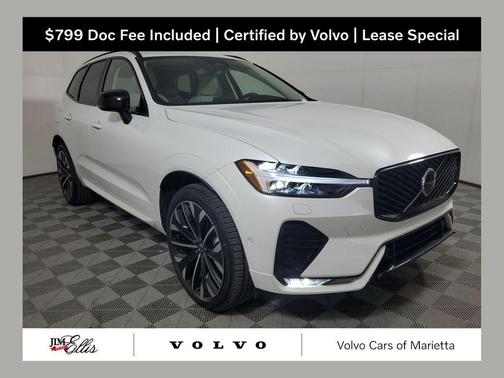 Crystal White Metallic 2026 Volvo XC60 B5 Ultra